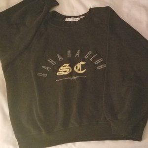 VINTAGE SAHARA CLUB BLACK SWEAT TOP- Small Petit